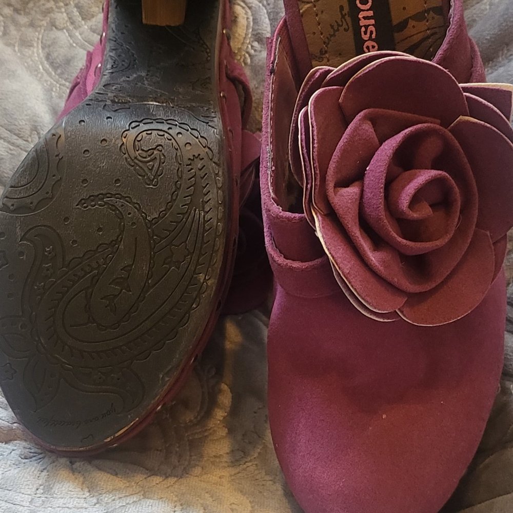 Shoes